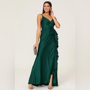 MAC DUGGAL Gown
